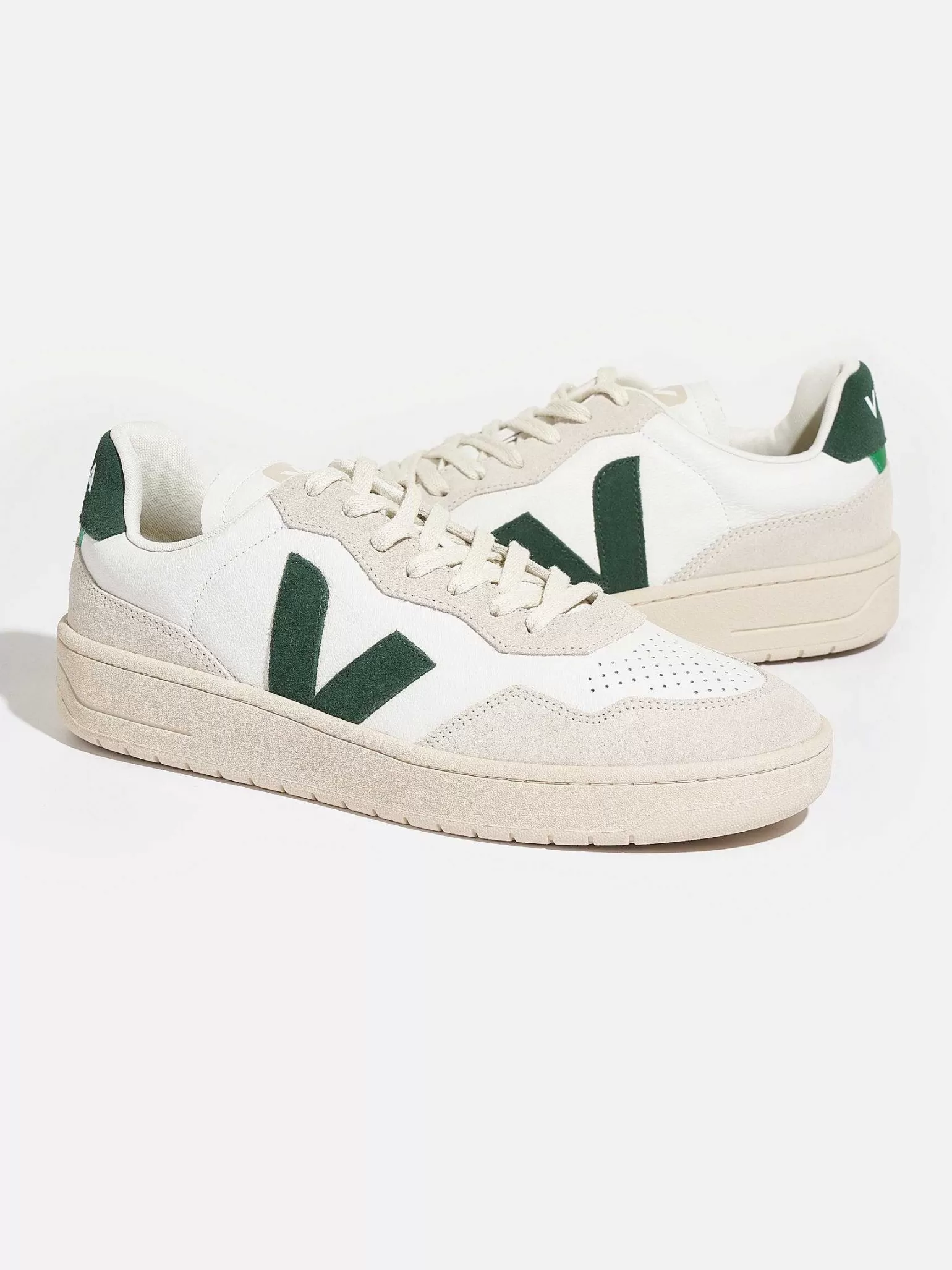 | V-90 For Men^Veja Clearance